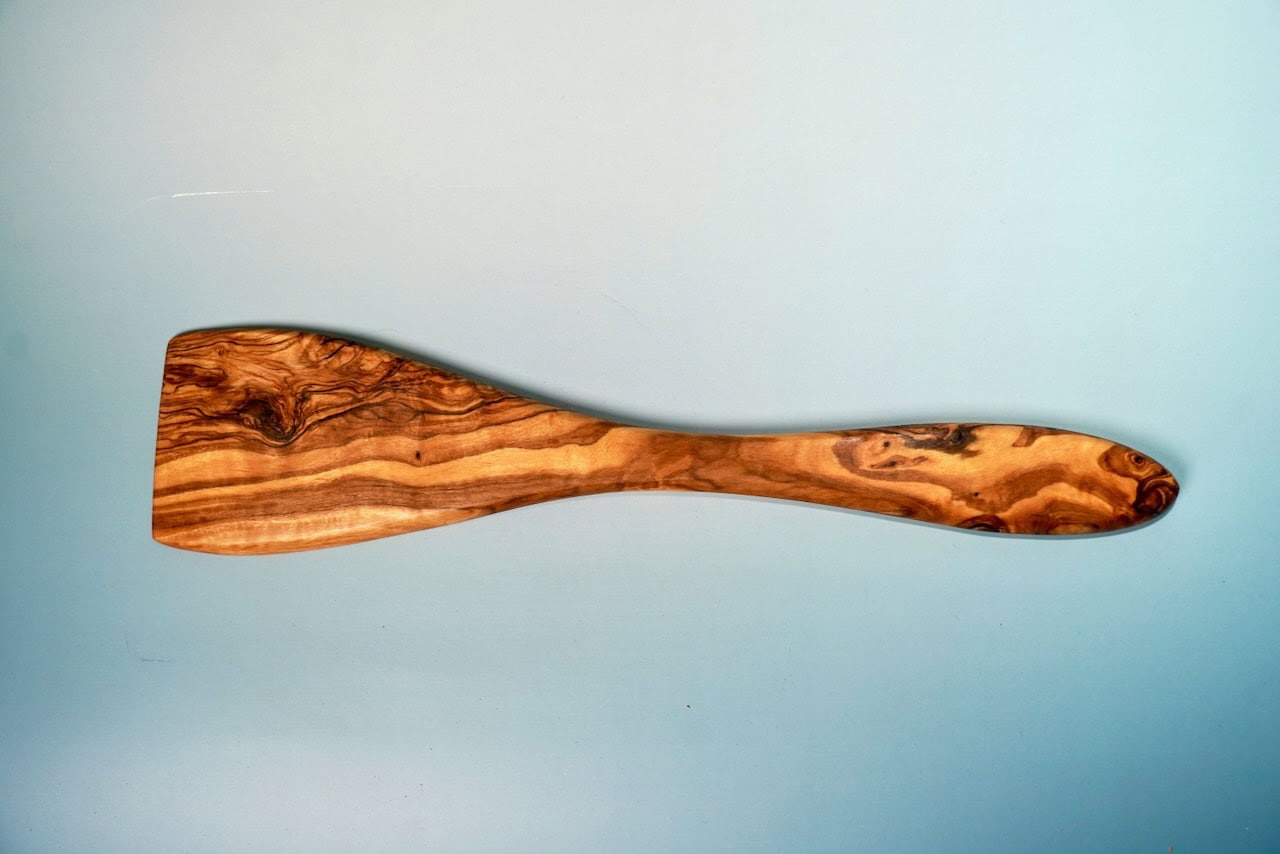 olive wood spatula
