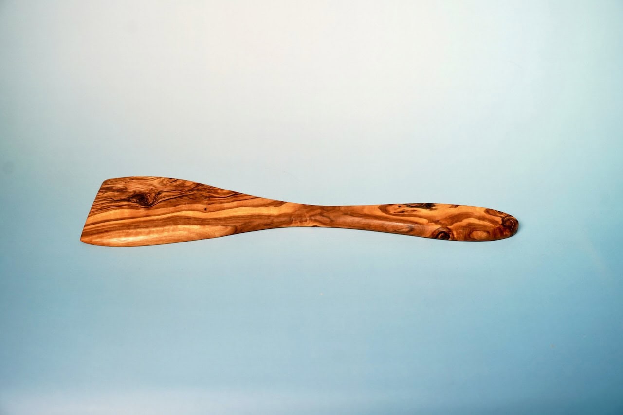 olive wood spatula