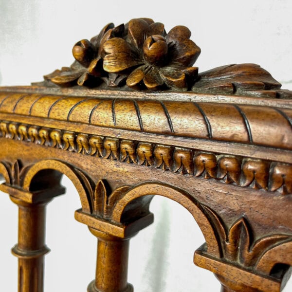 carving louis xvi